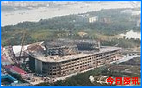 8月适合自驾游的路线